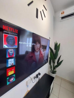 KLIA Travel Homestay - 3R 2B - WIFI & NETFLIX